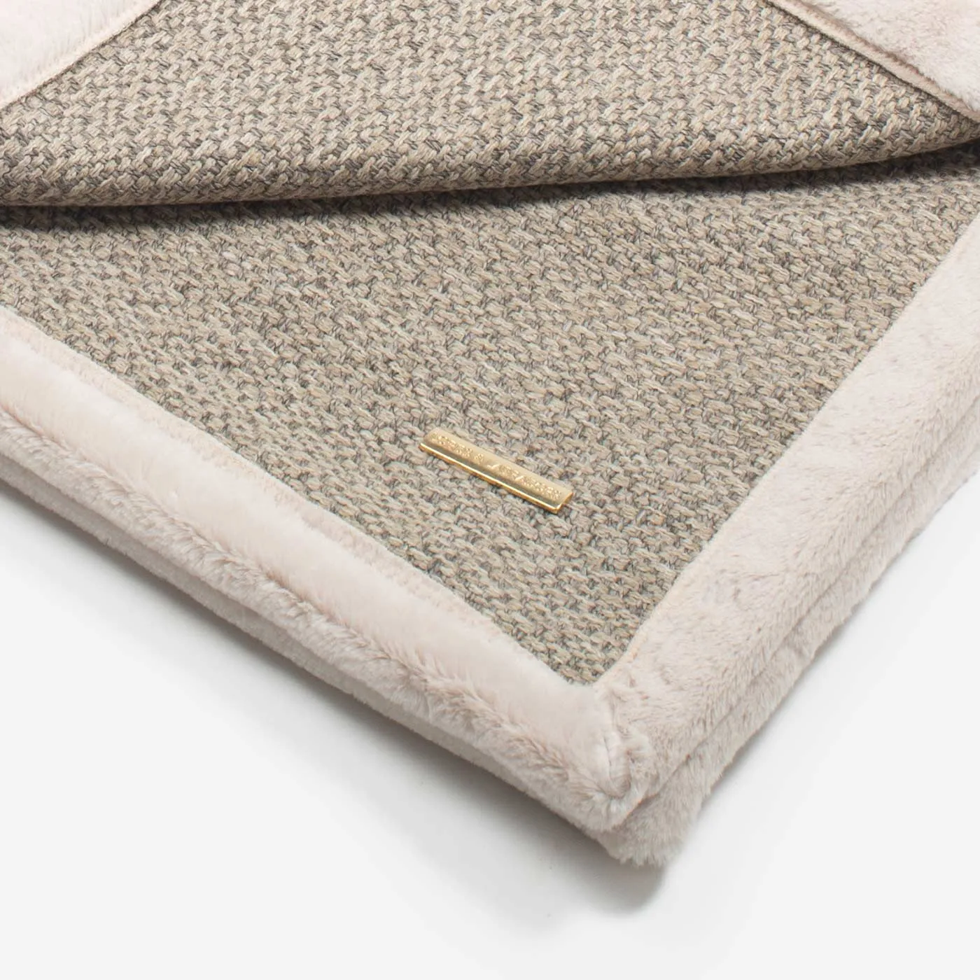 Essentials Herdwick Blanket in Pebble by Lords & Labradors