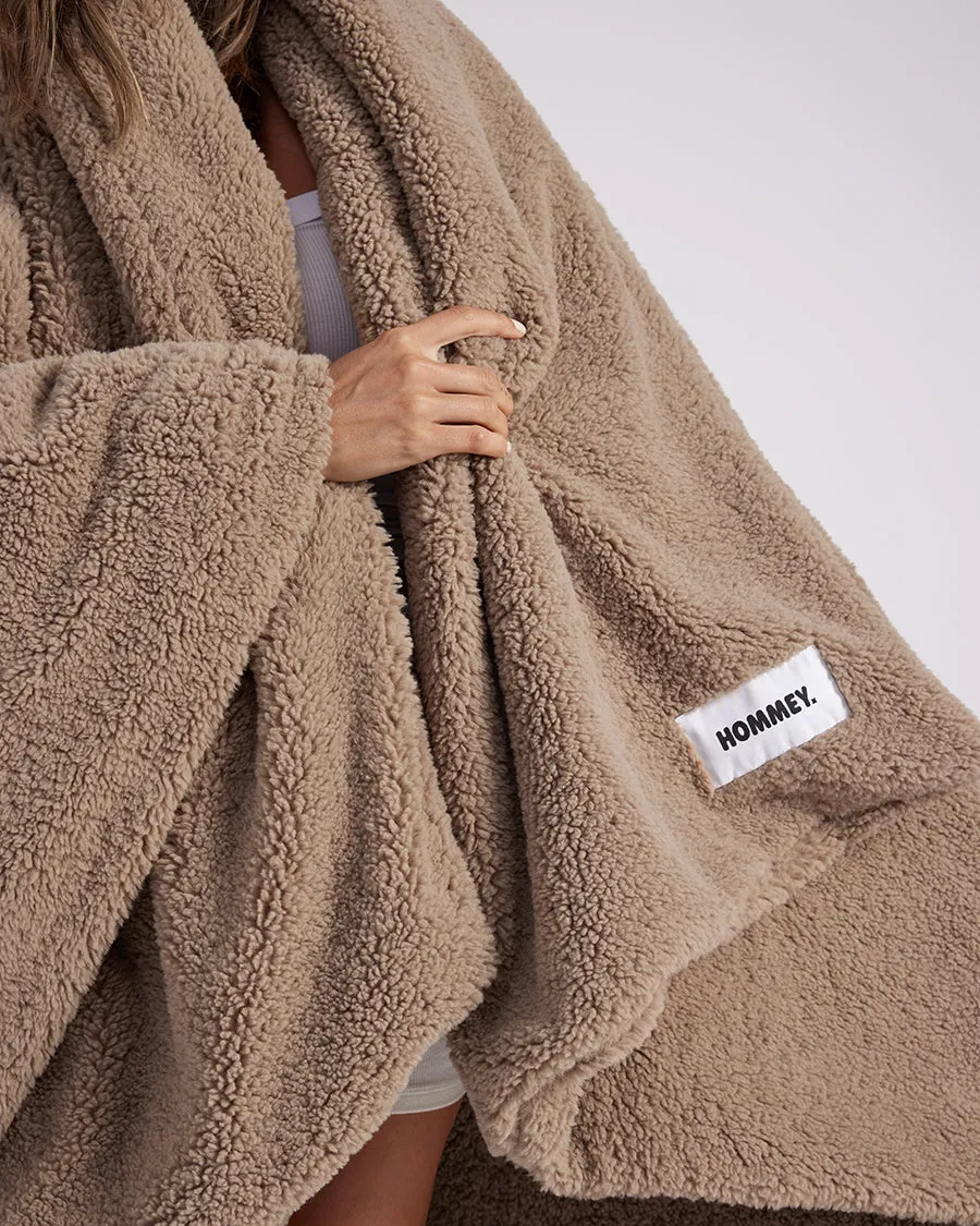 Faux Fur Throw Blanket - Warm Grey