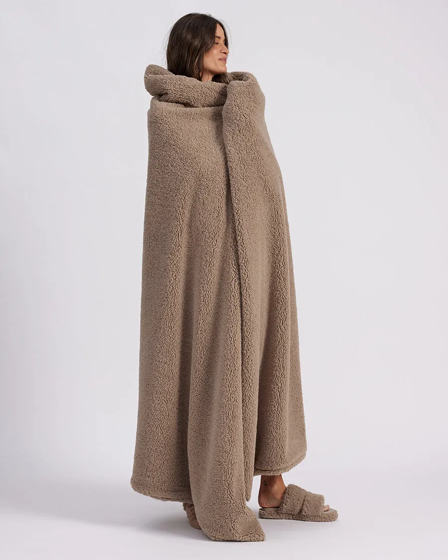 Faux Fur Throw Blanket - Warm Grey