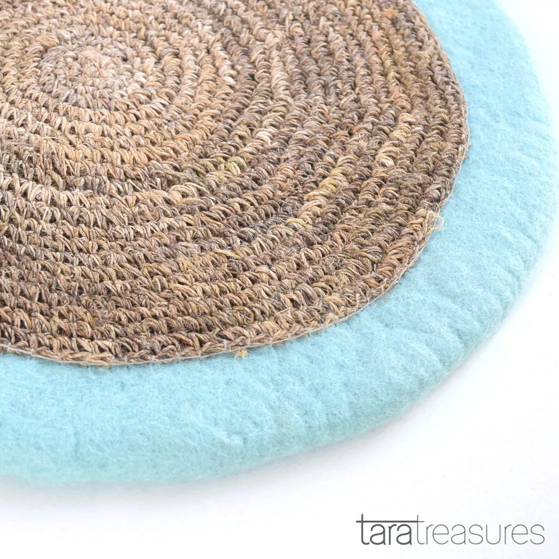 Felt and Jute Cat Scratcher - Mint Blue