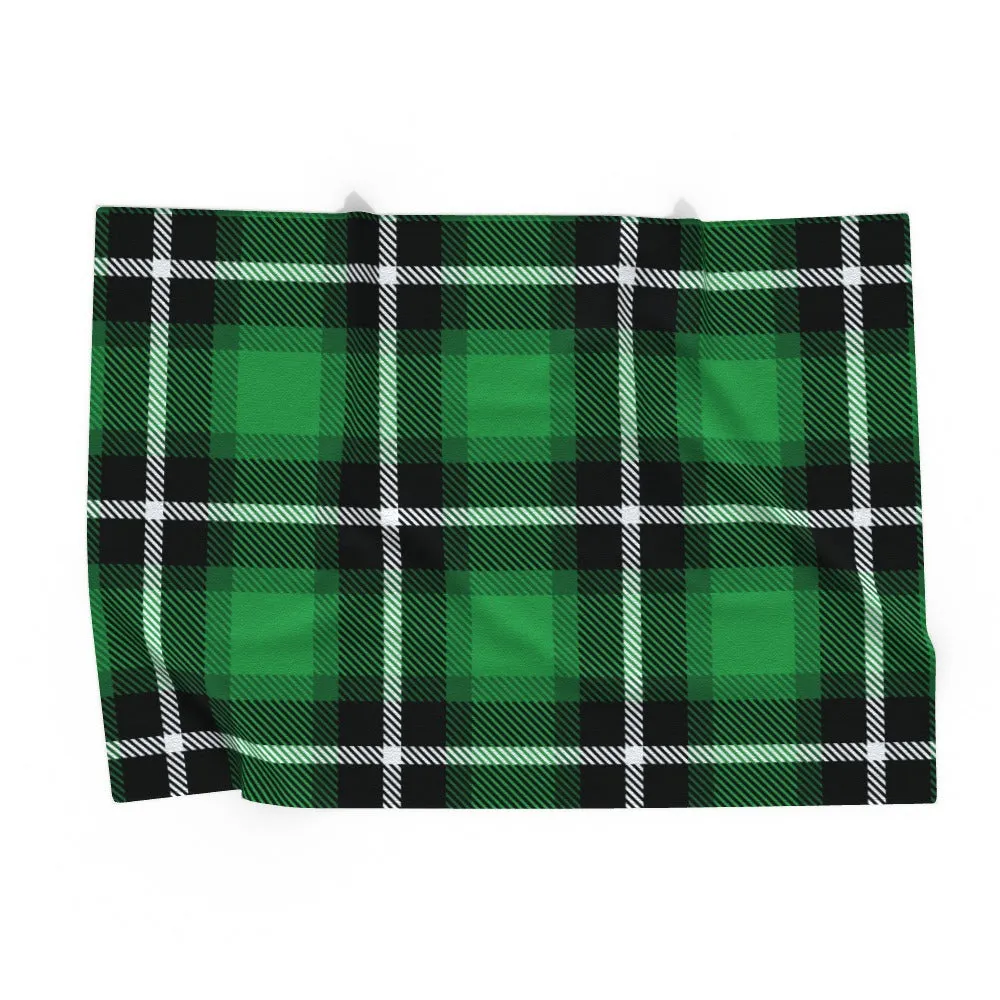 Pet Blanket Throw - Green Crosshatch